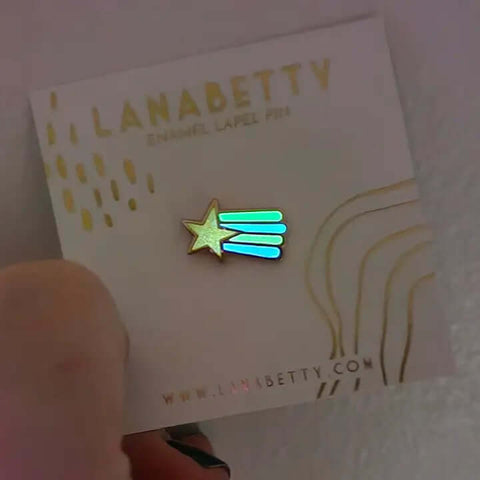 Glow in the Dark Shooting Star Pin - Pin - LanaBetty