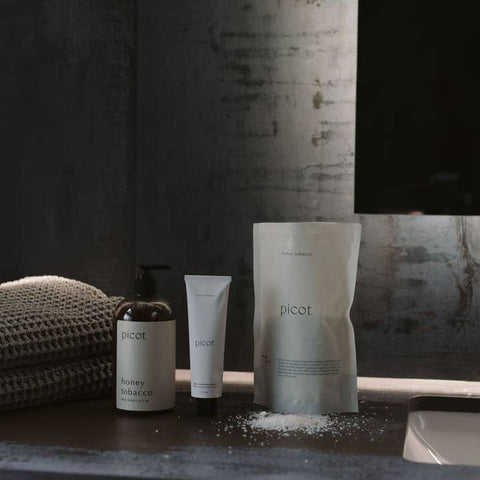 Honey Tobacco Bath Soak - Bath Soak - Picot