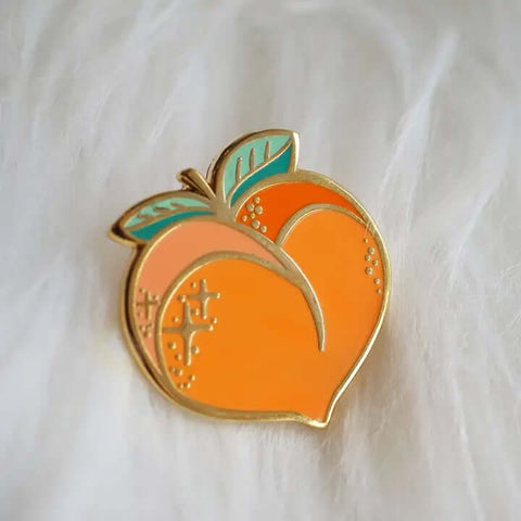Peach Pin - Pin - LanaBetty