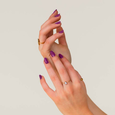 Vegan & 21 - free Nail Polish - Aries - Nail Polish - BKIND